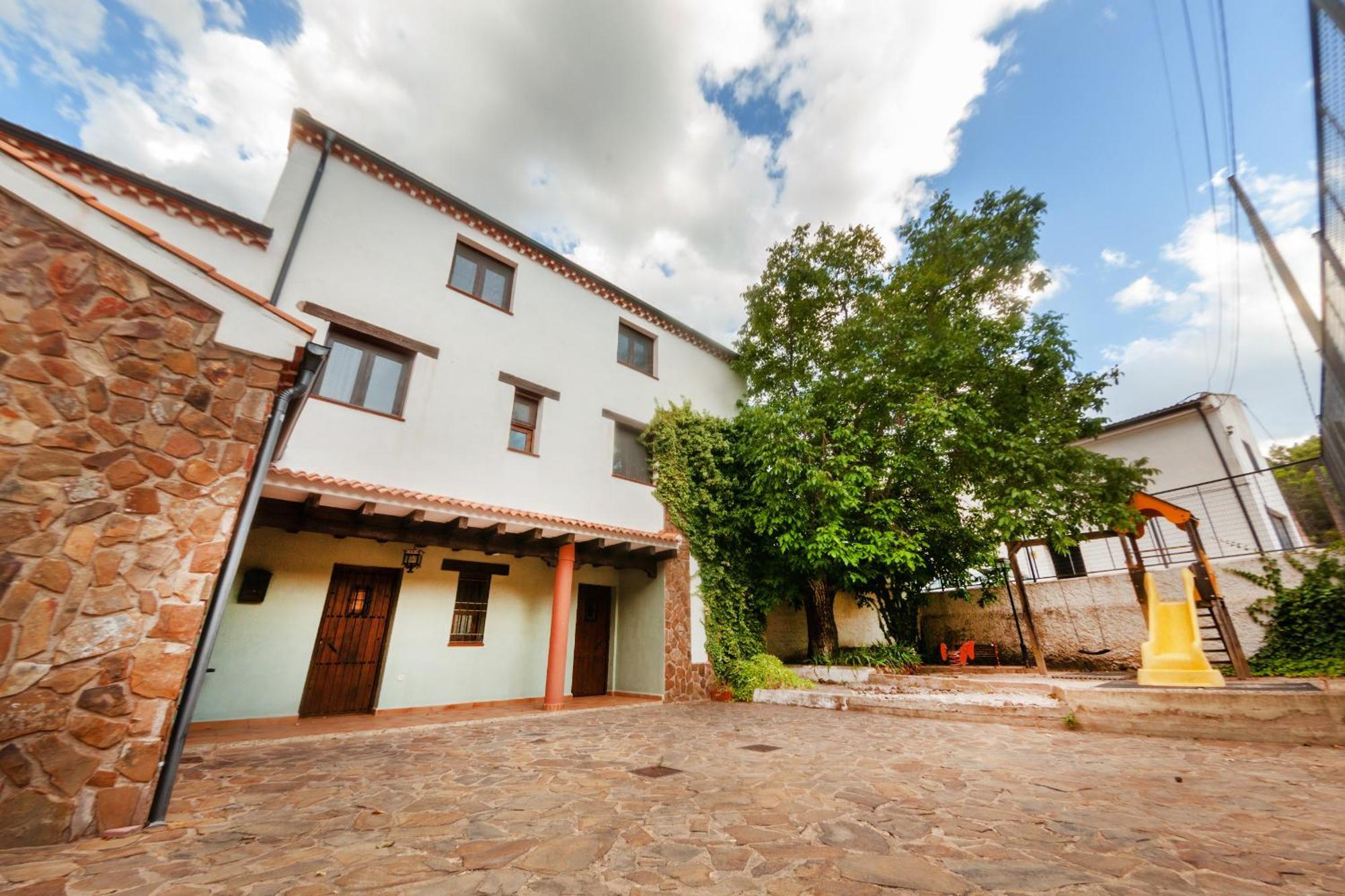 Villarrobles De Altamira Chalet Cortijos Nuevos